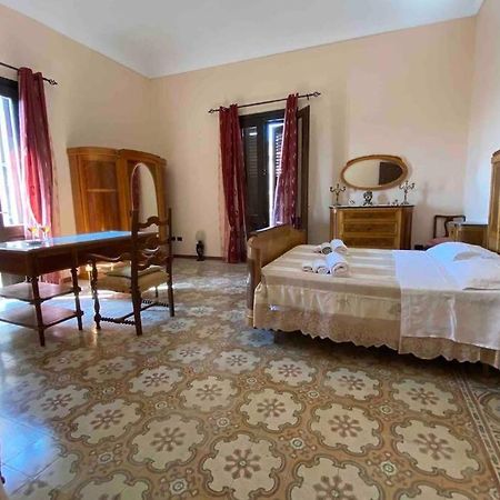 Rosarossa Villa Noto Exteriör bild